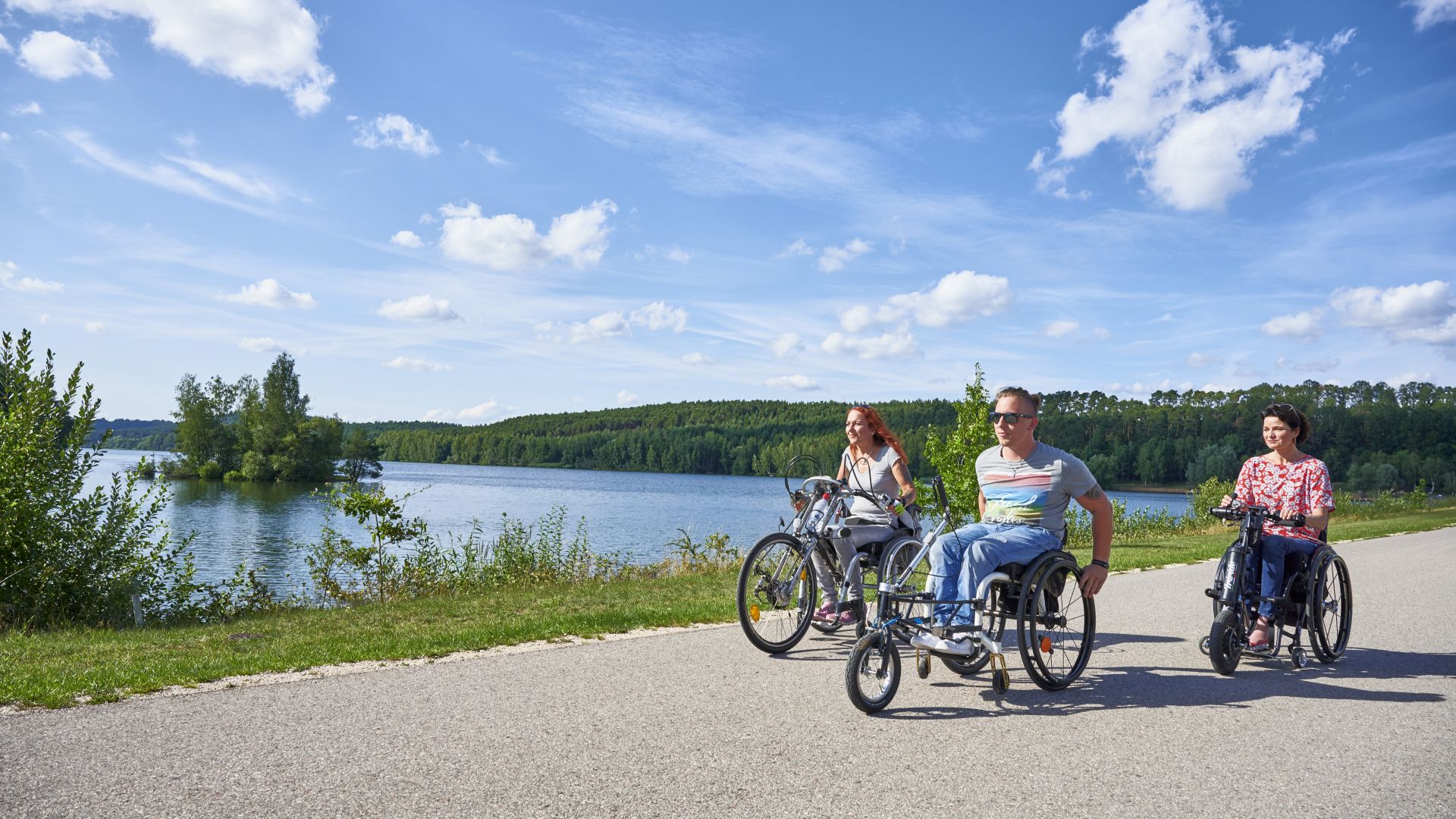 Fränkisches Seenland: Handbikefahren am kleinen und großen Brombachsee