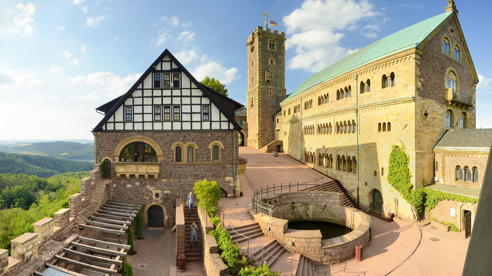 Eisenach: Patio interior del Castillo de Wartburg, Patrimonio Mundial de la UNESCO