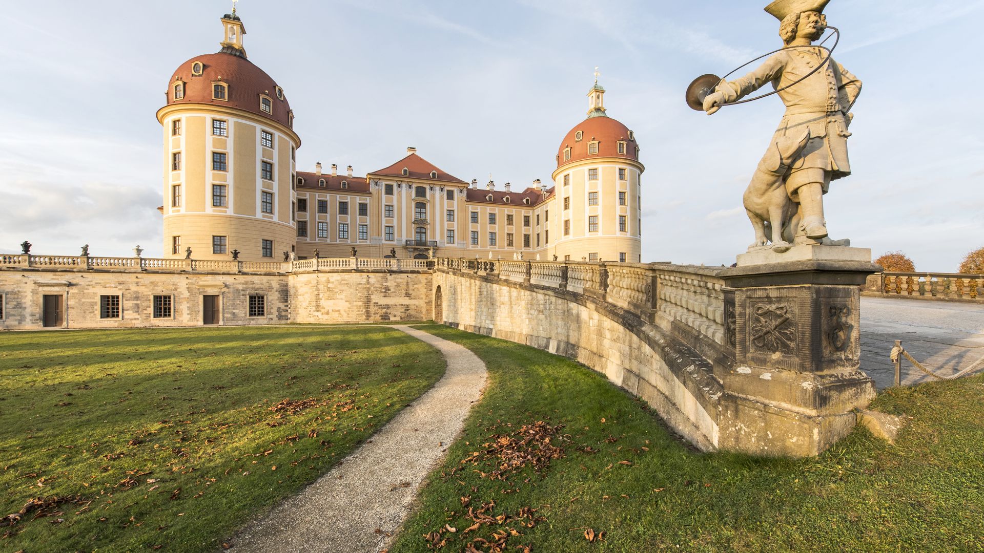Moritzburg: Aufgang zum Schloss