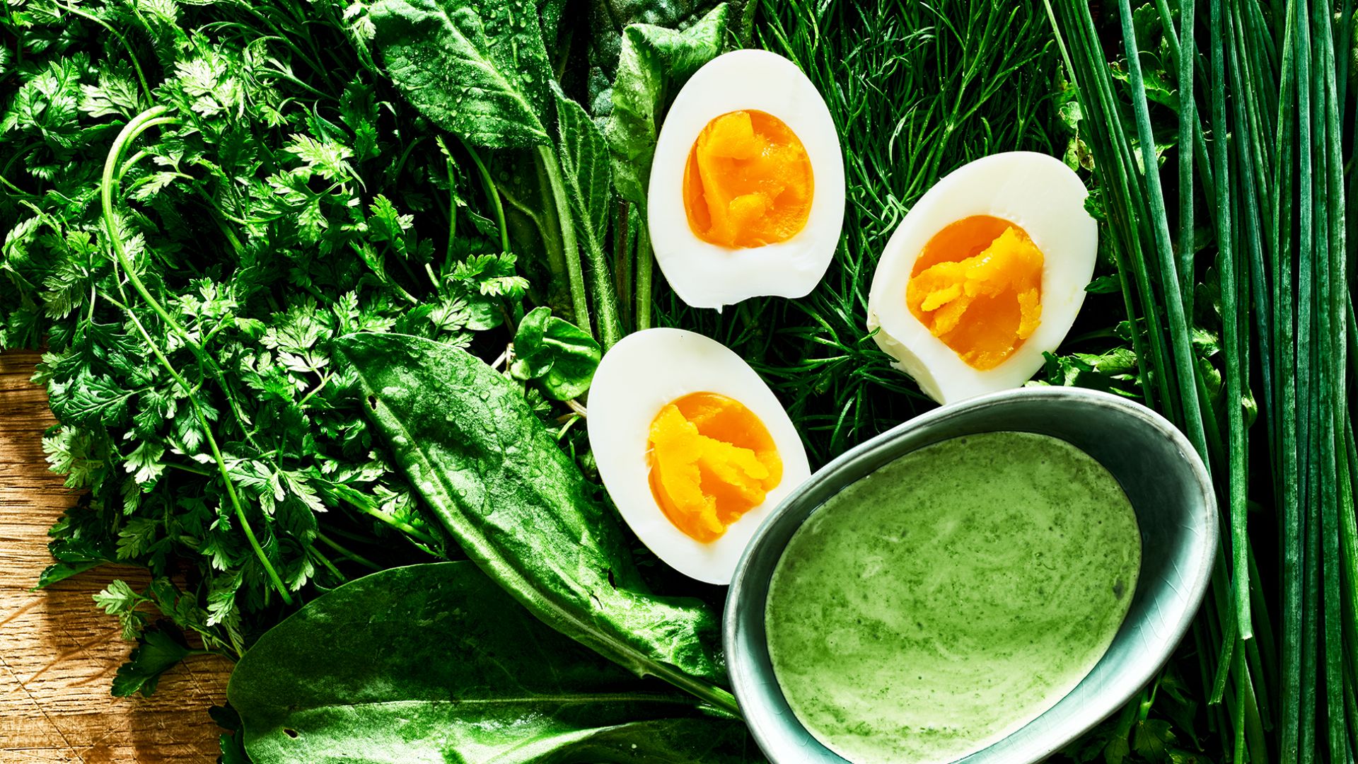 Frankfurt's famous green sauce with herbs and eggs