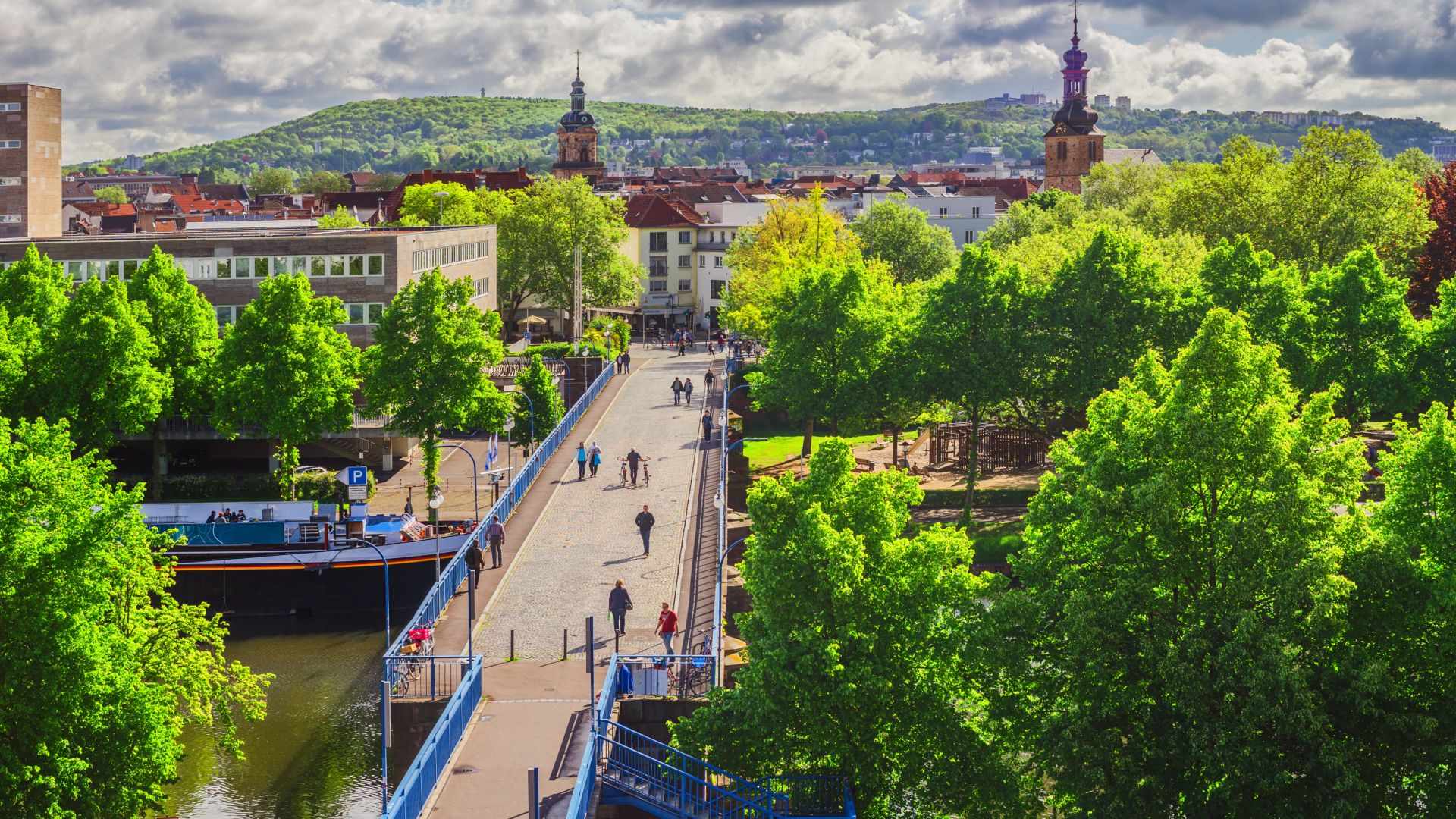 Saarbrücken: Old bridge with old town in the background