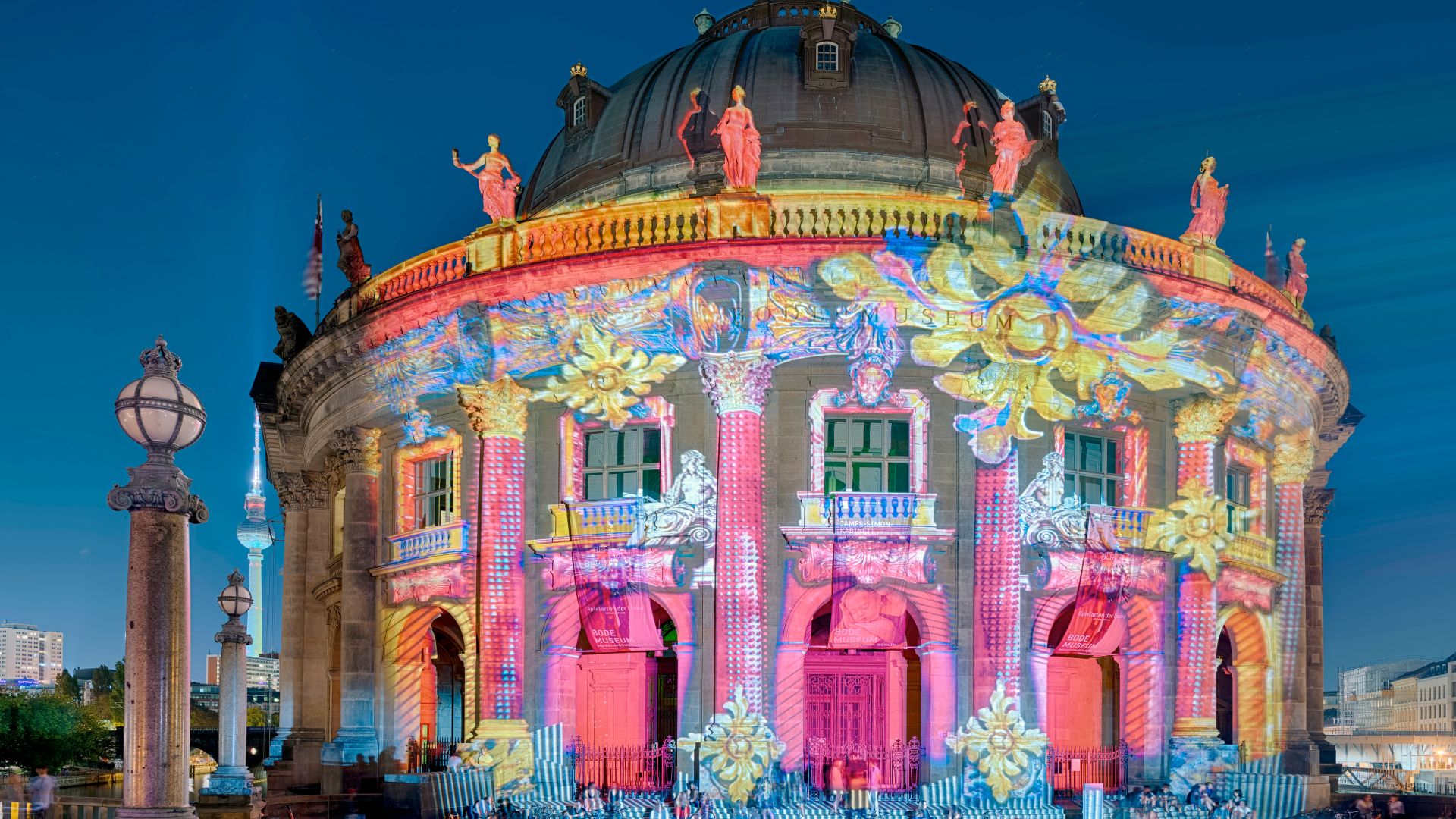 Light installation of the Festival of Lights at the Bodemuseum in Berlin
