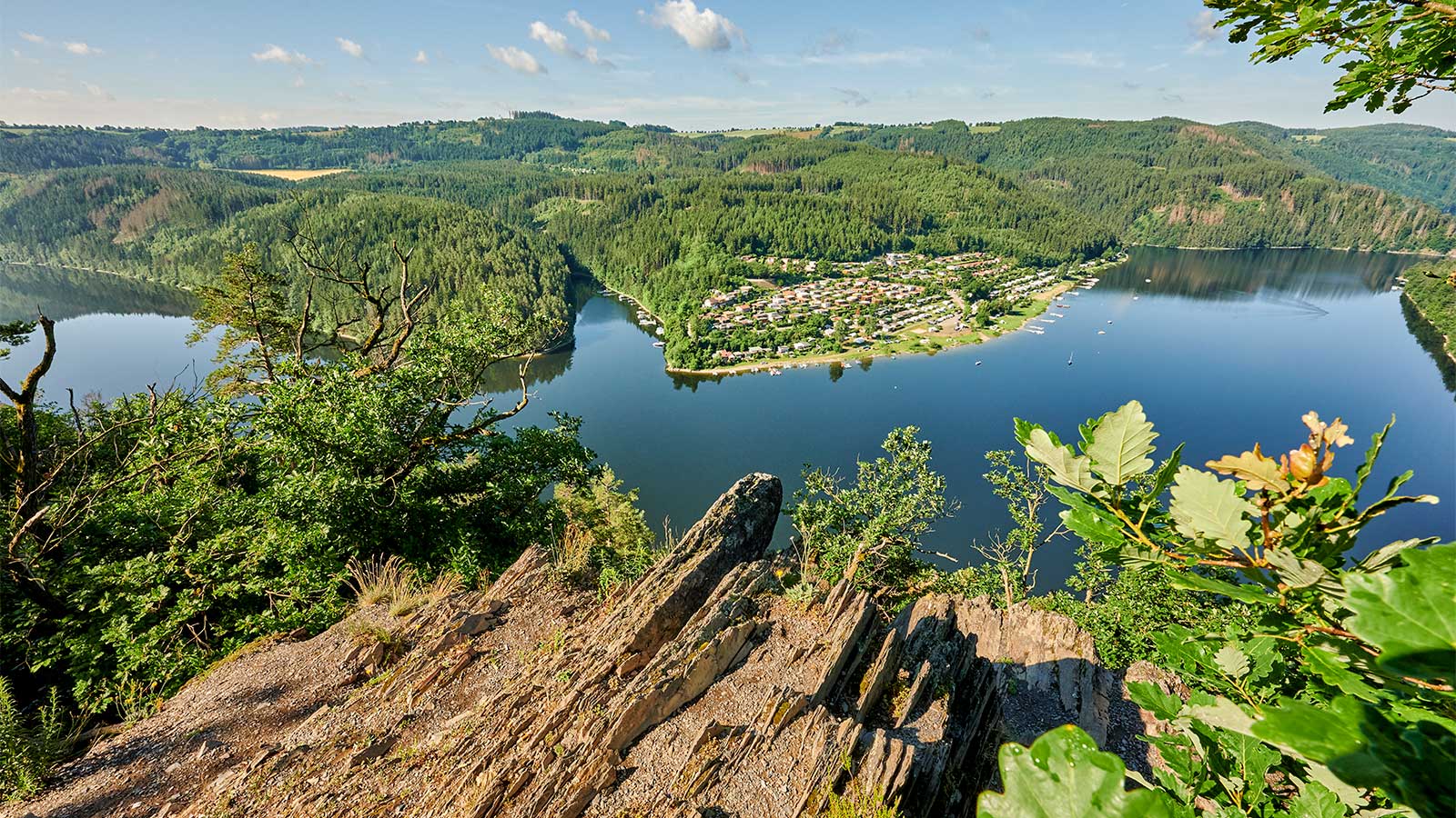 Widok na sztuczne jezioro Hohenwarte