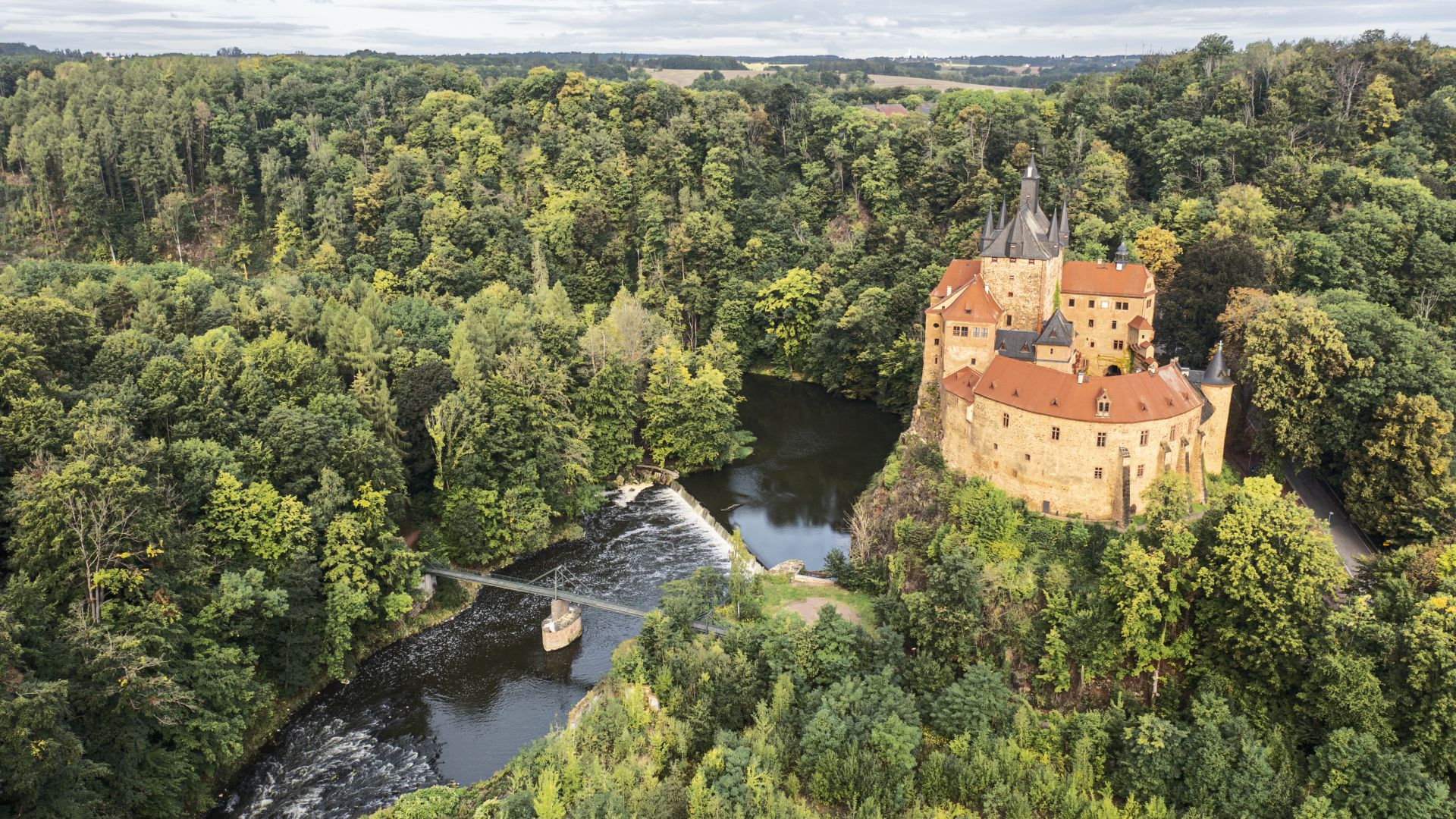 Kriebstein: Le château de Kriebstein surplombe la vallée de la Zschopau