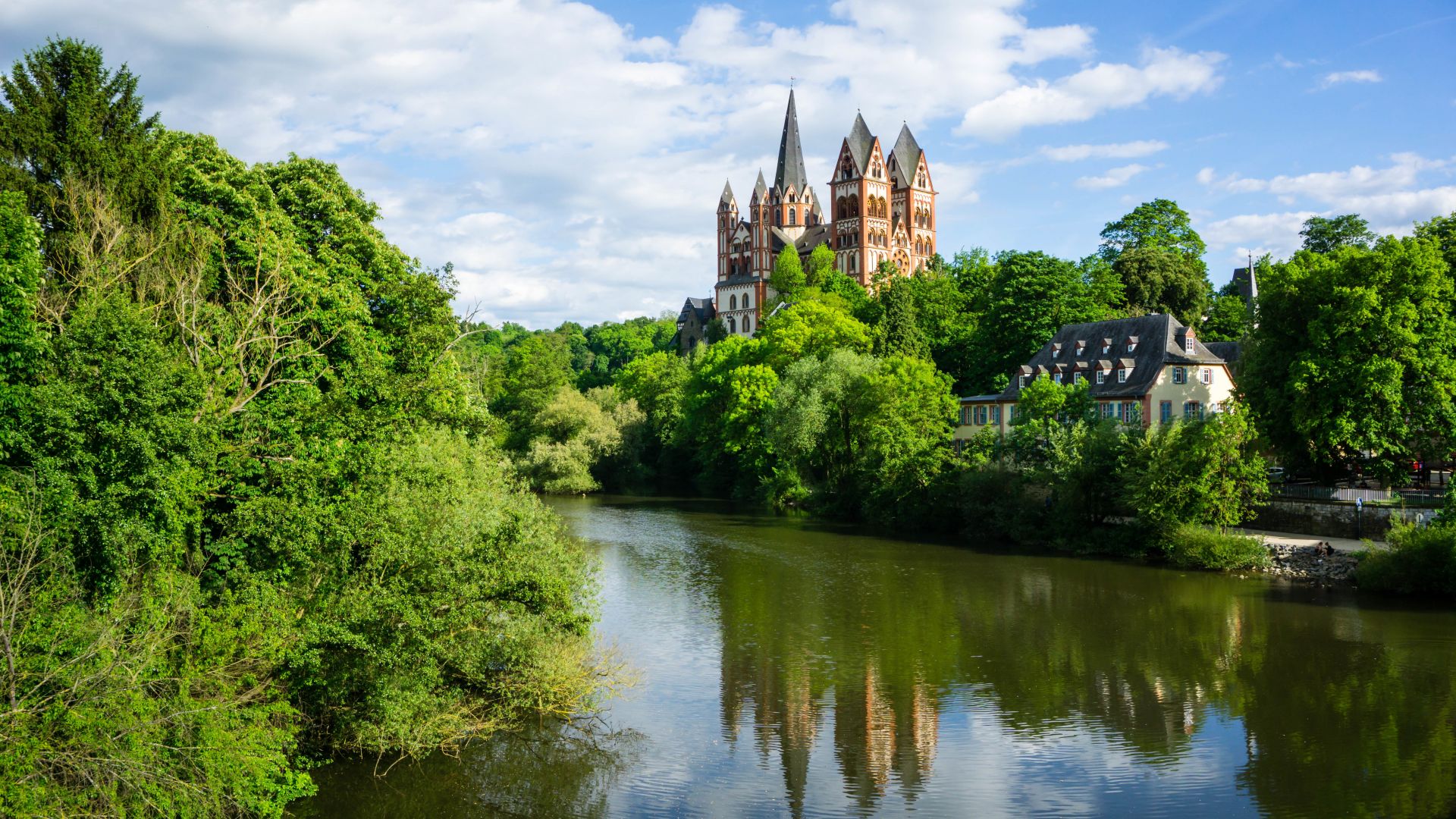 Limbourg: Vue sur la Lahn jusqu'à la cathédrale du Limbourg