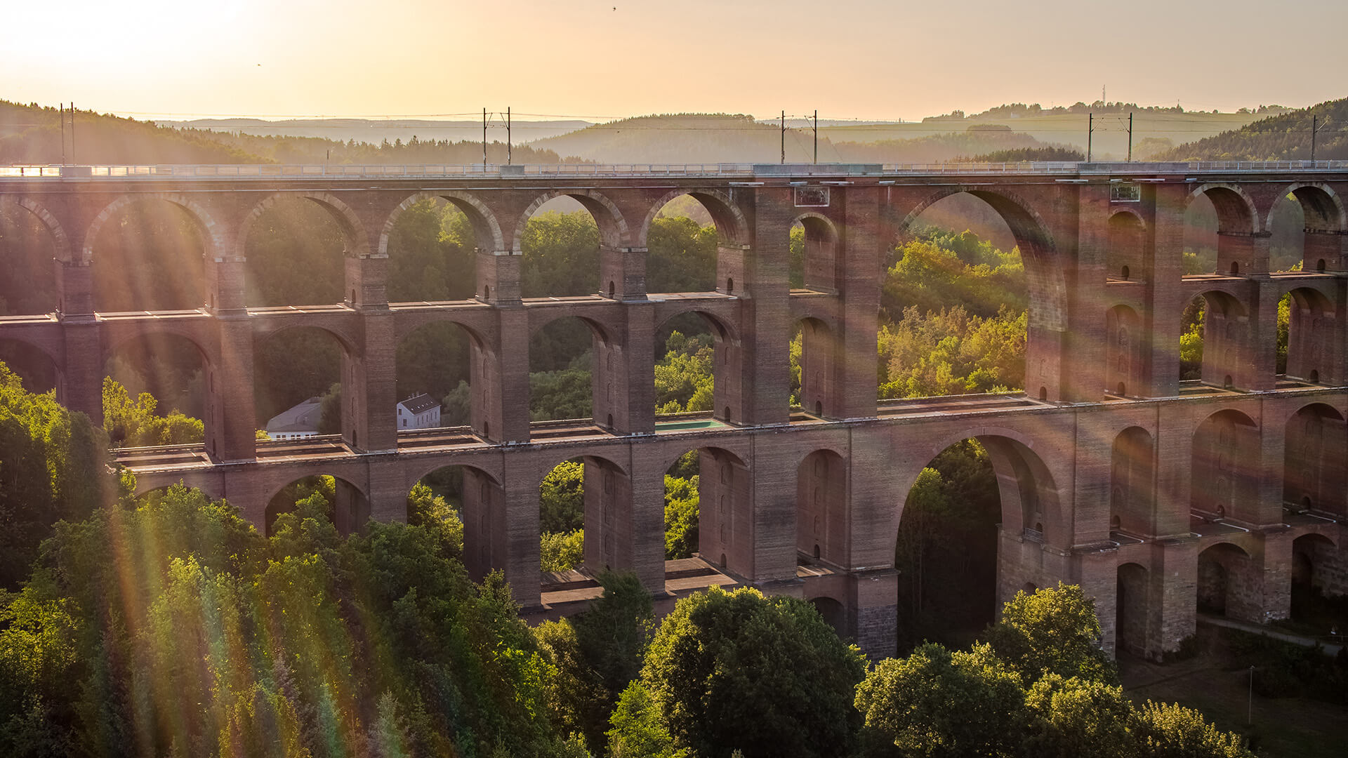 Göltzschtalbrücke: le plus grand pont en brique du monde