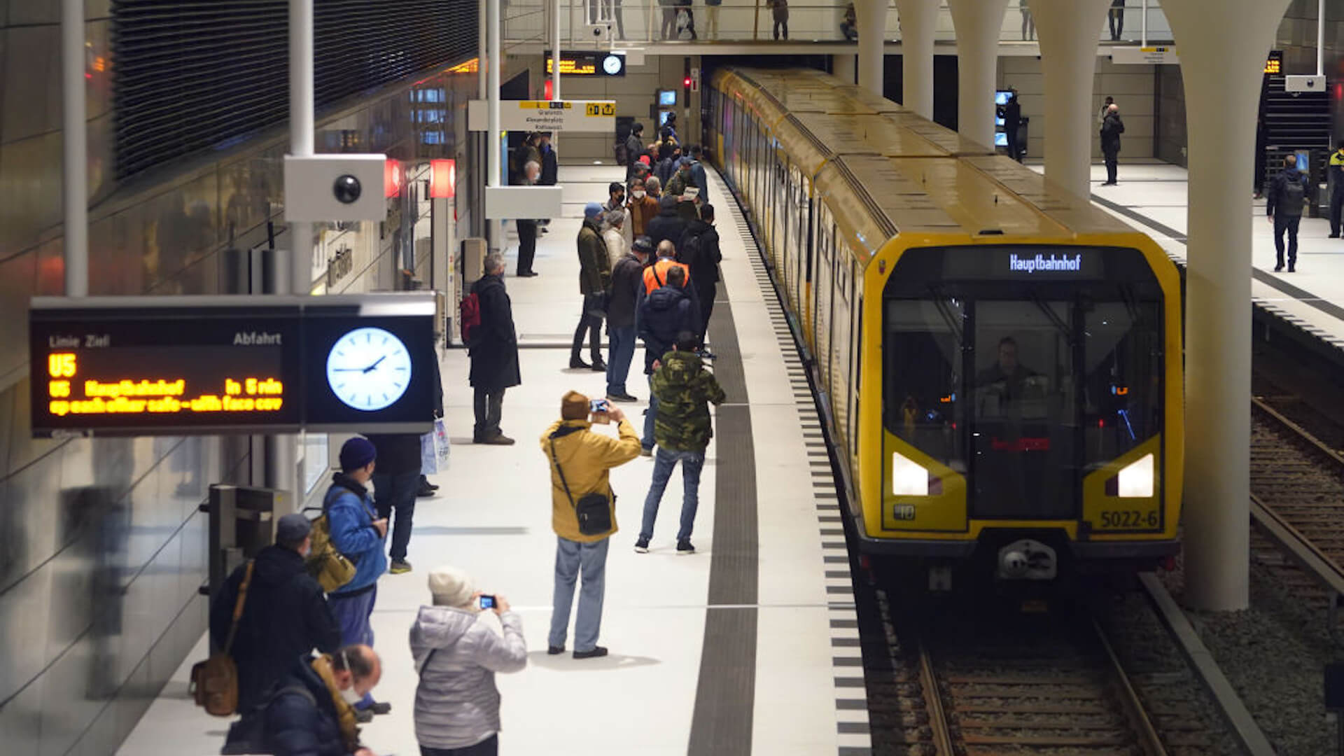 Berlin : Musée ligne U5, arrêt Rotes Rathaus