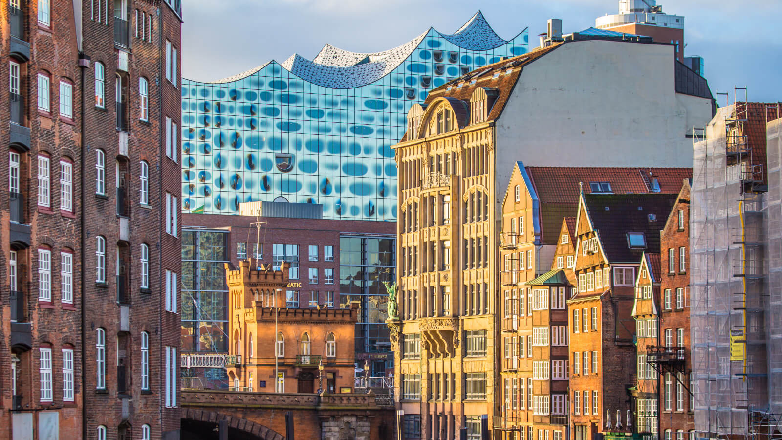 Hamburg: Speicherstadt and Elbphilharmonie