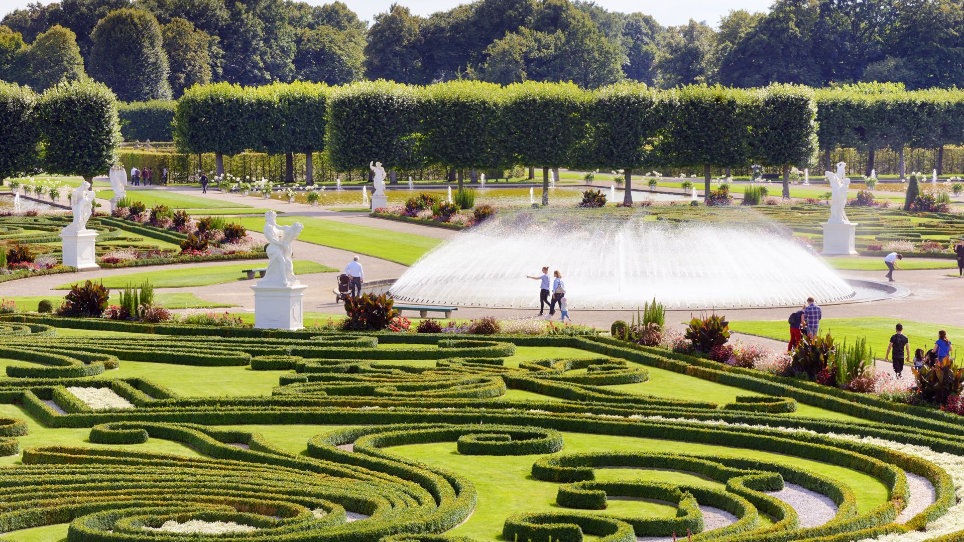 Hannover: Herrenhäuser Gärten, Großer Garten mit Springbrunnen