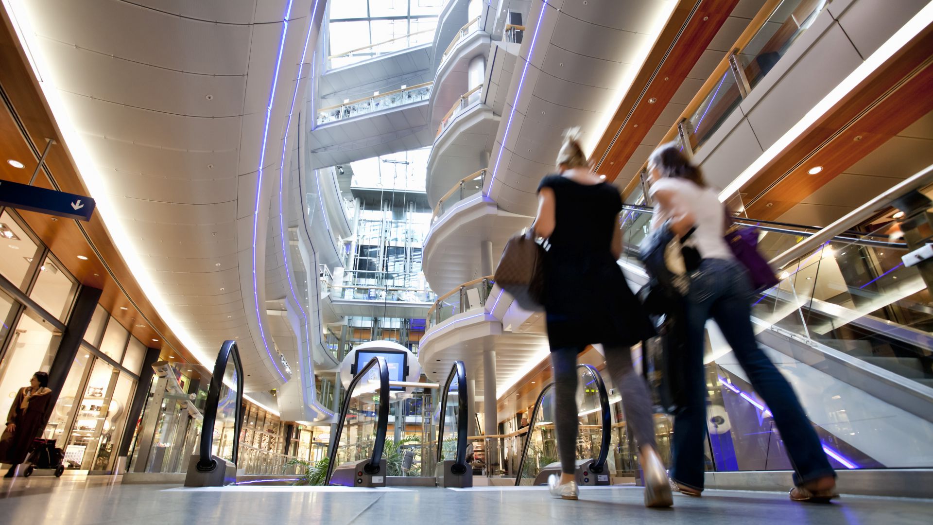 Düsseldorf: Sevens shopping centre on Königsallee